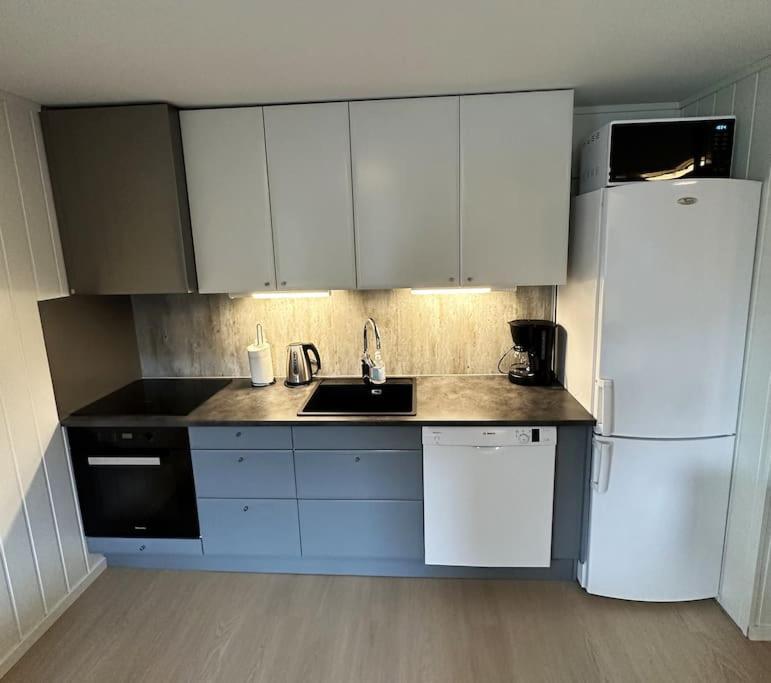 Moderne Sentral Leilighet Med 3 Soverom - Saltus Tromso Ngoại thất bức ảnh